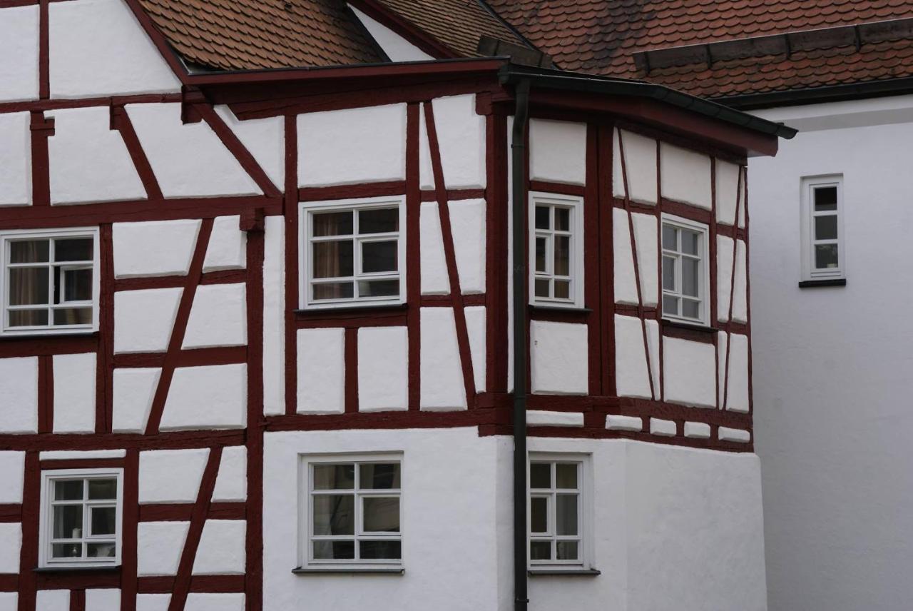 Schildwirtschaft Zum Rothen Ochsen Laupheim Exterior foto