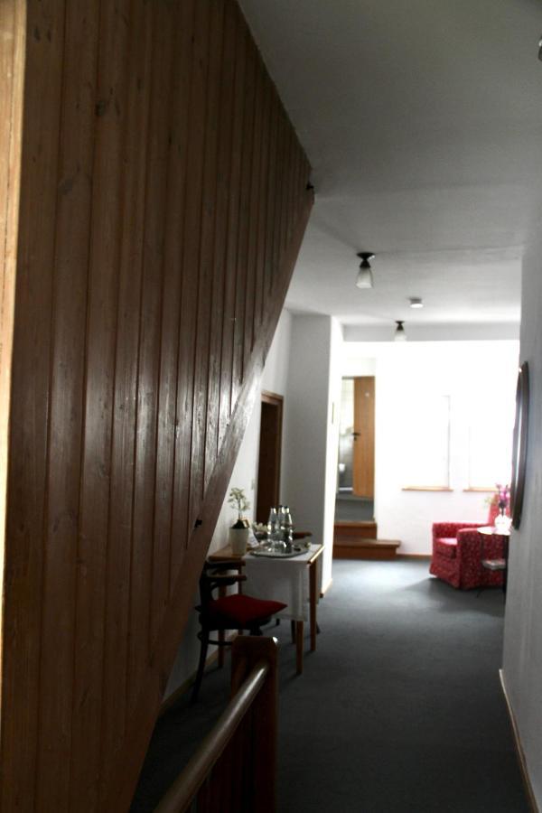 Schildwirtschaft Zum Rothen Ochsen Laupheim Exterior foto